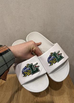Шлепанцы