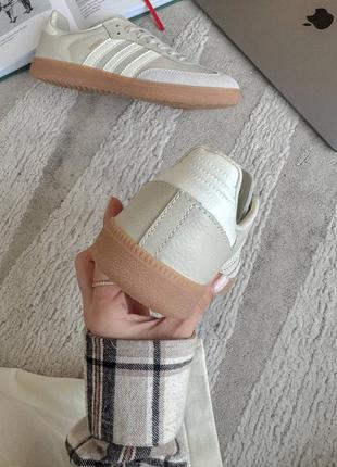 Женские кроссовки samba beige3 фото