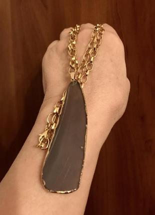 Очень большой натуральный серый агат 12см на большой цепочке