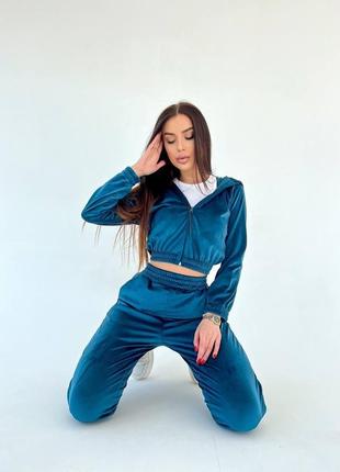 Велюровый спортивный костюм8 фото