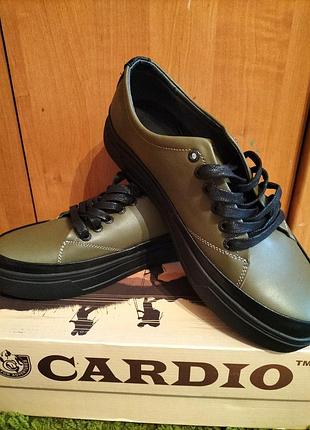 Стильні туфлі кросівки чоловічі р 42 хакі