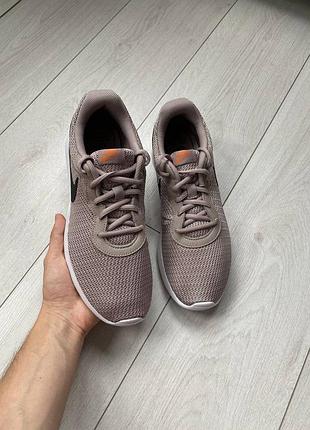 Кросівки nike