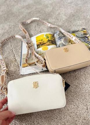 Сумка-кроссбоді , tommy hilfiger/ томмі хілфігер. оригінал , нова з бірками