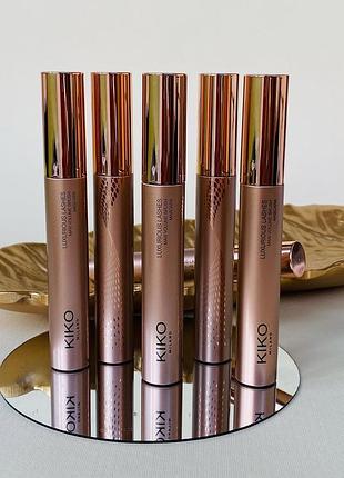 Туш new luxurious lashes maxi volume brush mascara