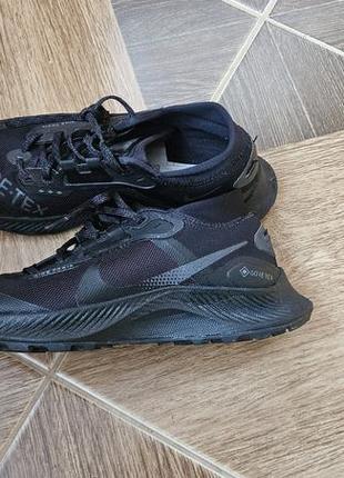 Кросівки  nike