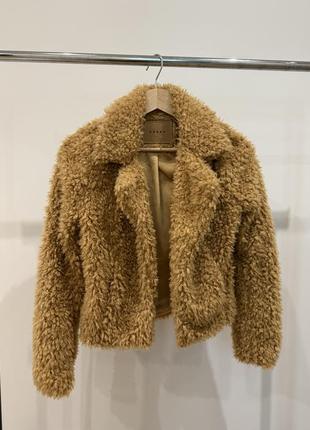 Трендова еко шубка, нова.