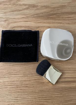 Dolce&gabbana the illuminator eva.