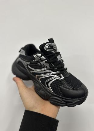 Кроссовки детские 32-37