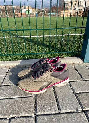 Кросівки hier gehts zum reebok Pugry2 Aztrek