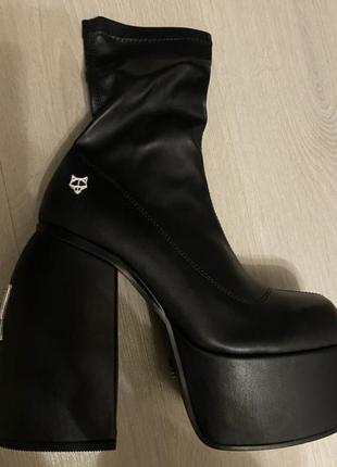 В наличии naked wolfe каблуки трендовые некед вулф низкие сапоги брац dollskill demonia