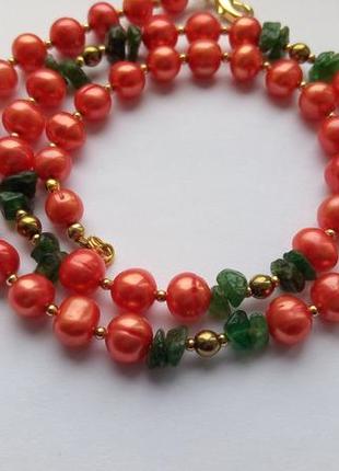 Намисто, натуральний тонований річкові перли та нефрит, позолота