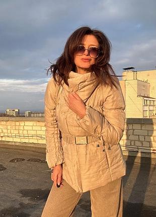 Итальянская весенняя курточка под пояс