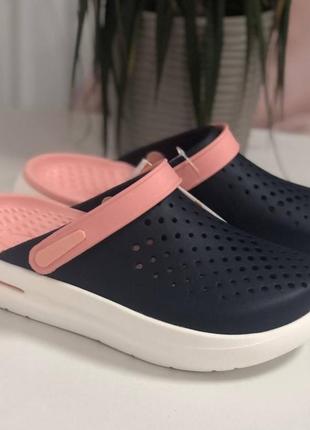 Crocs inmotion navy/melon крокси жіночі темно сині крокси клоги сабо шльопанці для жінок w6 w7 w8 w9