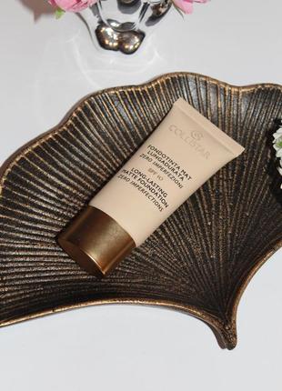 Матирующий тональный крем