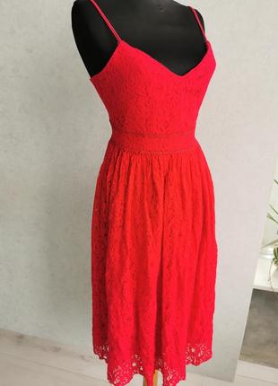 Кружевное платье