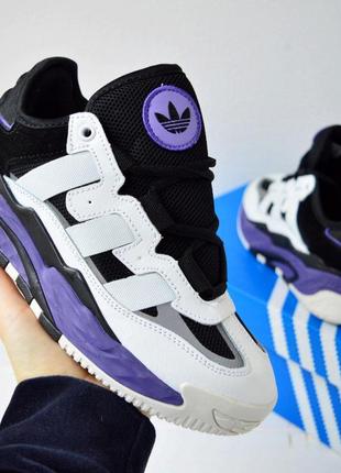Женские кроссовки adidas niteball белые с черным и фиолетовым