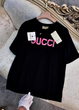 Футболка жіноча