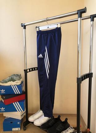 Спортивні штани adidas perfomance (originals)