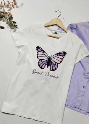 Футболка с бабочкой
