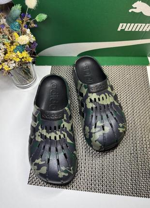 Оригінальні шльопанці adidas крокси