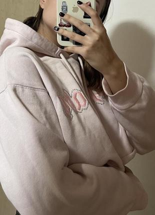Розовое укороченное худи bershka 2