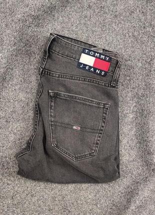Зауженные темно серые мужские джинсы tommy hilfiger 25р mom оригинал брюки