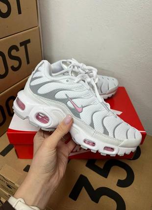 Трендові жіночі кросівки nike air max tn plus white pink білі з рожевим