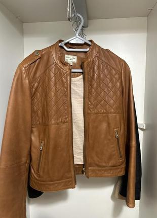 Шкіряна курточка massimo dutti