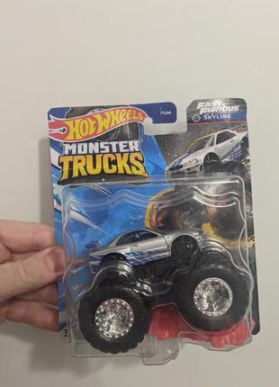 Hot wheels nissan fairlady black/blue/red/white/yellow monster truck