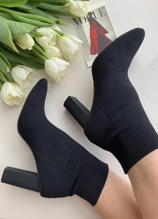 Zara супер комфортні стрейч сапожки ботільйони шкарпетки чітко по вашій ніжці
