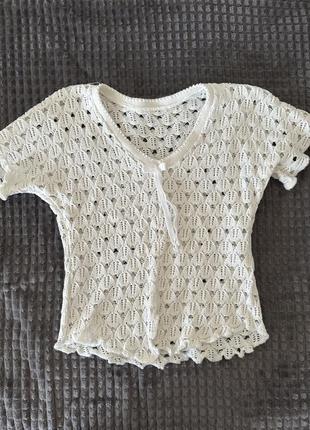 Вʼязана кофтинка