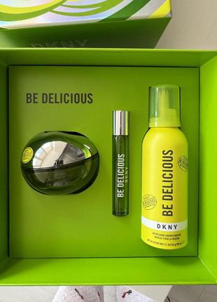 Dkny be delicious подарочный набор edp 100 ml + shower mousse 150 ml + 15 ml edp travel