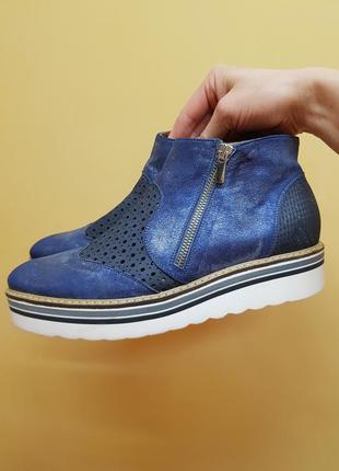 Качественные кожаные туфли сникеры