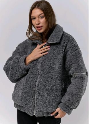 Стильная куртка тедди.