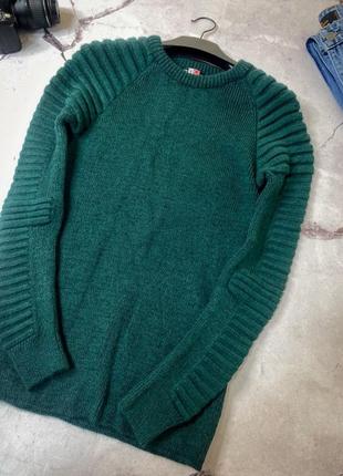 Свитер мужской зеленый