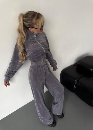 Костюм велюр широкие штаны и укороченная кофта