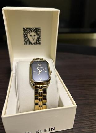 Годинник anne klein