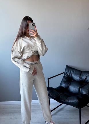 Костюм calvin tements klein | красный | черный | беж