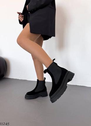 В наявності та під замовлення демі сезонні челсі натур замш 36-40р