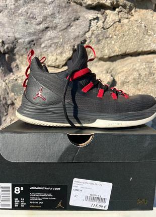 Чоловічі кросівки jordan ultra fly 2 low