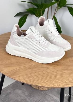 Кросівки з натуральної шкіри та замші білі сірі