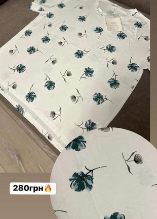 Женские футболки