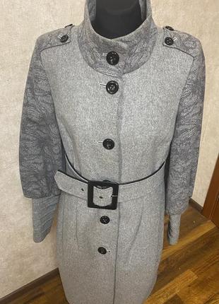 Пальто  демисезонне  жіноче бренд stella  pulare розмір 48