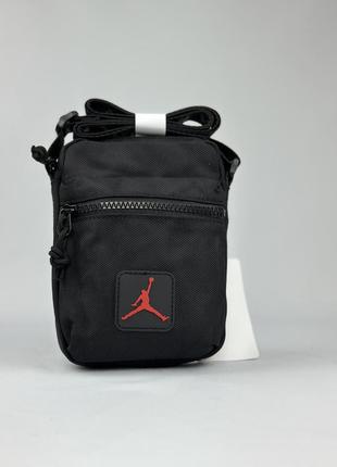 Jordan чорна сумка через плече