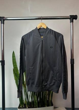 Мужская олимпийка fred perry с лампасами