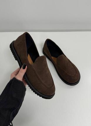 Лоферы barefoot анатомические лоферы из натуральной кожи замши, трендовые шоколадные лоферы туфли. легкие комфортные лоферы из натуральных материалов