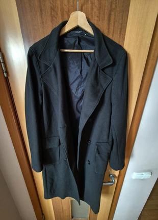 Стильное мужское пальто zara