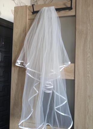 Фата двух слоевная, свадебное фата с атласным краем и гребнем, элегантная короткая фата