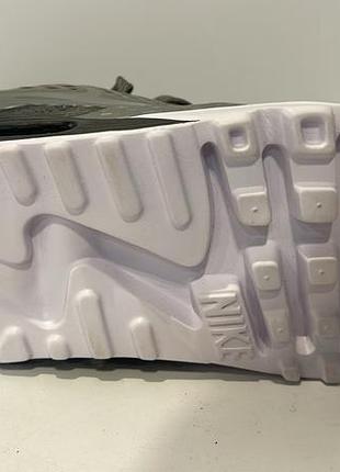 Nike! 3