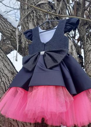 Продам платье 5-6 лет